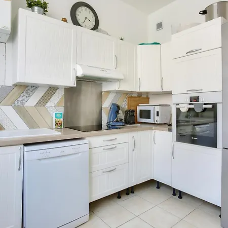 Tatil Evi Grande Maison Pour 6 Avec Jardin Et Terrasse *